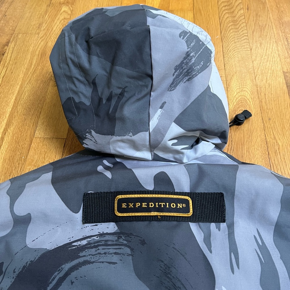 Canada Goose Gray & Black Camouflage Parka with Fur Trim Hood - Picture 15 of 16